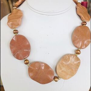 Bold stone necklace 